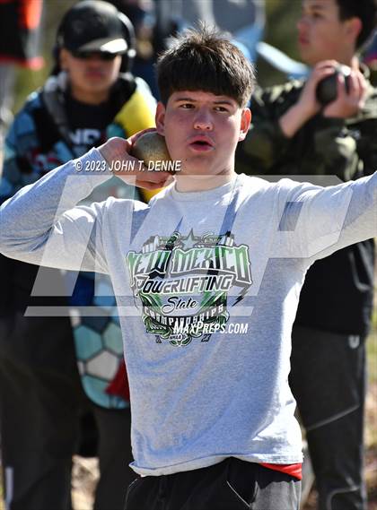 Thumbnail 1 in Peña Relays photogallery.