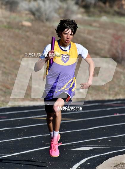 Thumbnail 1 in Peña Relays photogallery.
