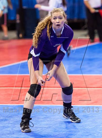 Thumbnail 3 in Platte Valley vs. Holy Family (CHSAA 3A Pool 4) photogallery.