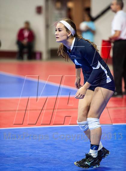 Thumbnail 1 in Platte Valley vs. Holy Family (CHSAA 3A Pool 4) photogallery.
