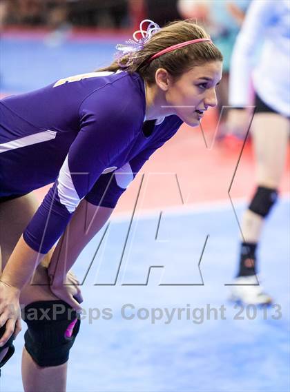 Thumbnail 3 in Platte Valley vs. Holy Family (CHSAA 3A Pool 4) photogallery.