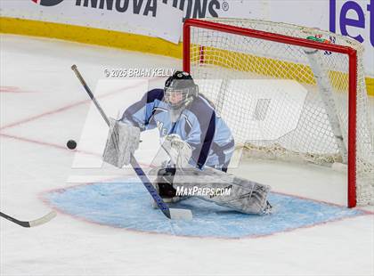 Thumbnail 2 in Milton vs Medfield (MIAA Division 2 Final) photogallery.