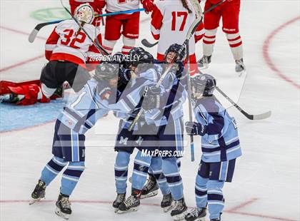 Thumbnail 3 in Milton vs Medfield (MIAA Division 2 Final) photogallery.