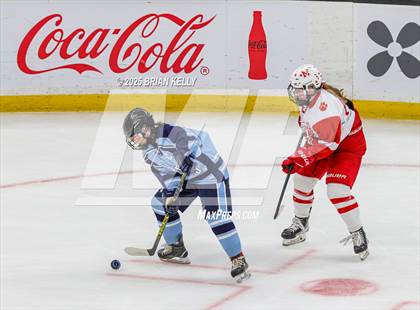 Thumbnail 1 in Milton vs Medfield (MIAA Division 2 Final) photogallery.