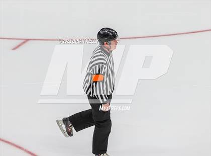 Thumbnail 2 in Milton vs Medfield (MIAA Division 2 Final) photogallery.