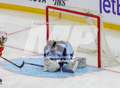 Thumbnail 1 in Milton vs Medfield (MIAA Division 2 Final) photogallery.