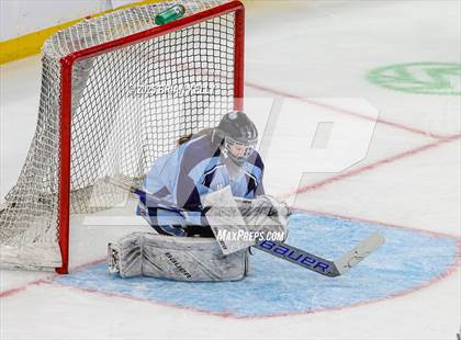 Thumbnail 3 in Milton vs Medfield (MIAA Division 2 Final) photogallery.
