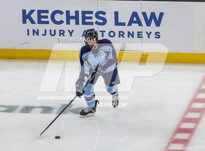 Thumbnail 1 in Milton vs Medfield (MIAA Division 2 Final) photogallery.