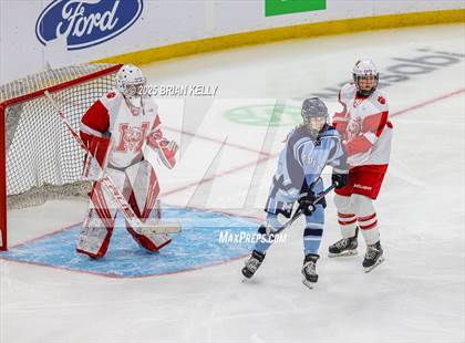 Thumbnail 1 in Milton vs Medfield (MIAA Division 2 Final) photogallery.