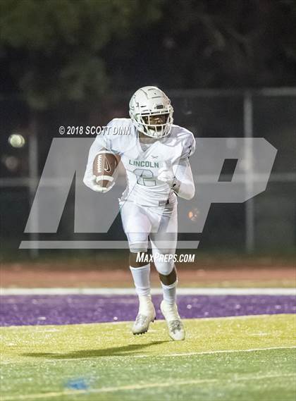 Thumbnail 3 in Lincoln v Menlo-Atherton (CIF Division 3-AA State Championship) photogallery.