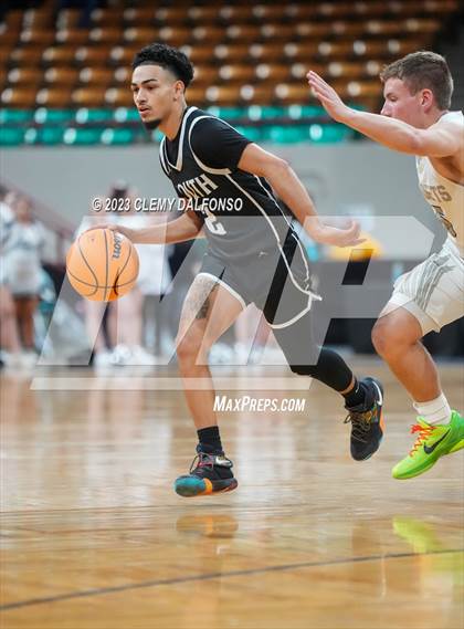 Thumbnail 3 in Air Academy vs Pueblo South (CHSAA  5A Great 8) photogallery.
