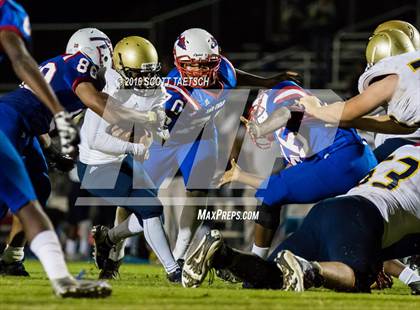 Thumbnail 3 in Hylton @ Gar-Field photogallery.