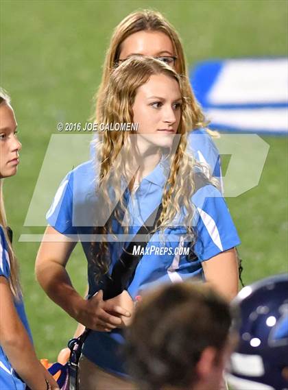 Thumbnail 3 in Johnson [Claudia Taylor] vs MacArthur [Douglas]  photogallery.