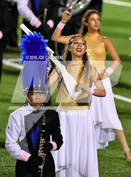 Thumbnail 3 in Johnson [Claudia Taylor] vs MacArthur [Douglas]  photogallery.