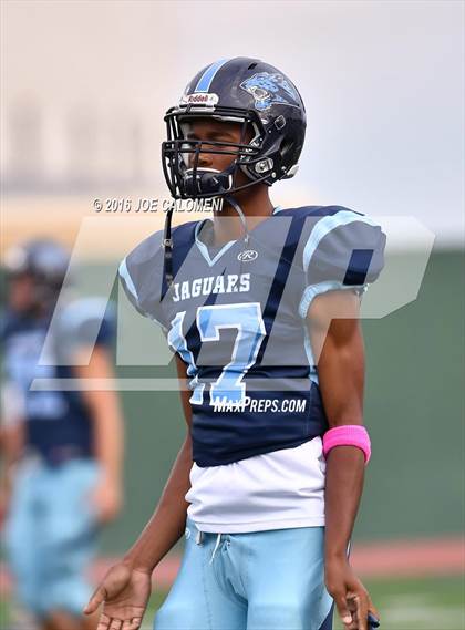 Thumbnail 3 in Johnson [Claudia Taylor] vs MacArthur [Douglas]  photogallery.