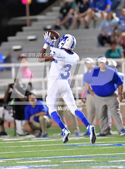 Thumbnail 3 in Johnson [Claudia Taylor] vs MacArthur [Douglas]  photogallery.