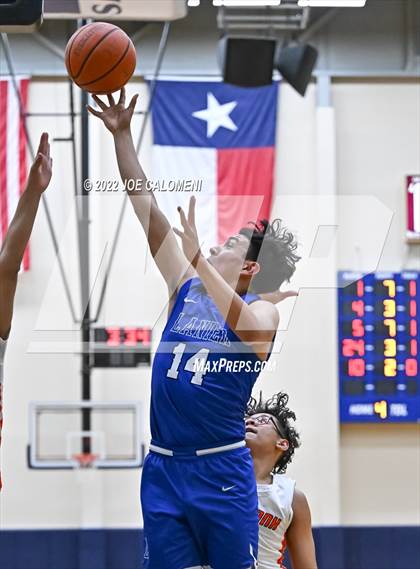 Thumbnail 3 in Lanier [Sidney] vs Burbank photogallery.