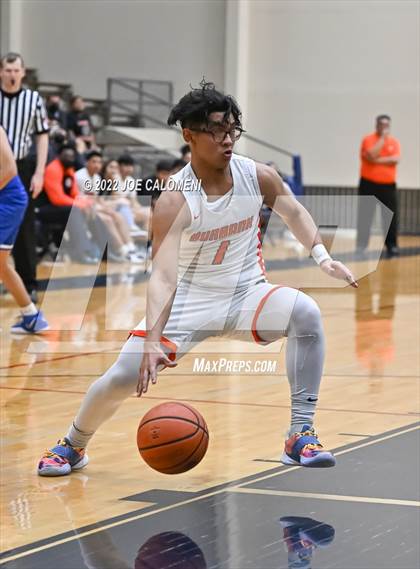 Thumbnail 1 in Lanier [Sidney] vs Burbank photogallery.