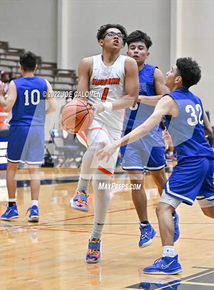 Thumbnail 3 in Lanier [Sidney] vs Burbank photogallery.