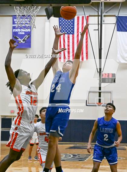 Thumbnail 2 in Lanier [Sidney] vs Burbank photogallery.