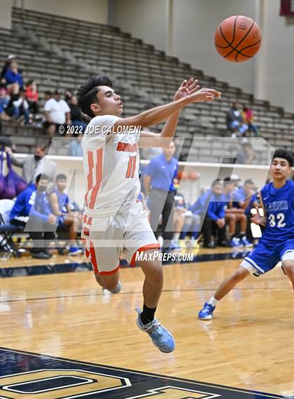 Thumbnail 2 in Lanier [Sidney] vs Burbank photogallery.