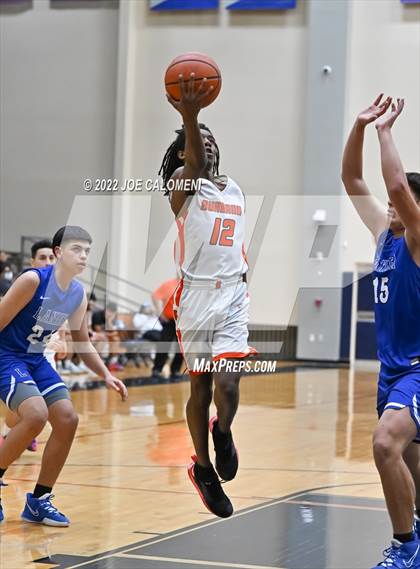 Thumbnail 3 in Lanier [Sidney] vs Burbank photogallery.
