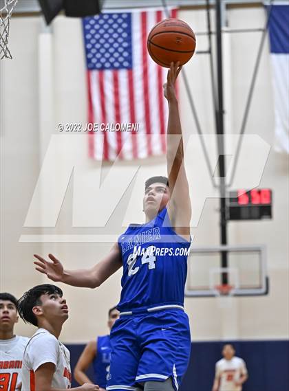 Thumbnail 3 in Lanier [Sidney] vs Burbank photogallery.