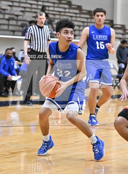 Thumbnail 1 in Lanier [Sidney] vs Burbank photogallery.