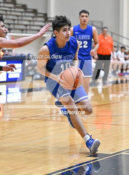 Thumbnail 2 in Lanier [Sidney] vs Burbank photogallery.