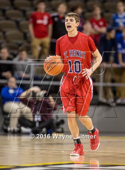 Thumbnail 2 in St. Henry vs Conner (Ninth Region 1st Round) photogallery.