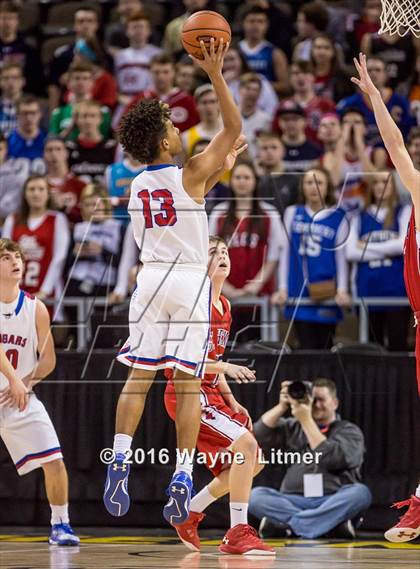 Thumbnail 2 in St. Henry vs Conner (Ninth Region 1st Round) photogallery.