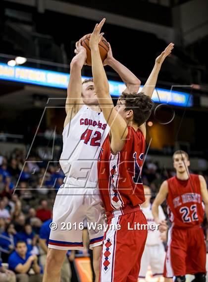 Thumbnail 3 in St. Henry vs Conner (Ninth Region 1st Round) photogallery.