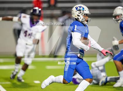 Thumbnail 2 in Everman @ Midlothian photogallery.