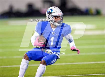 Thumbnail 3 in Everman @ Midlothian photogallery.