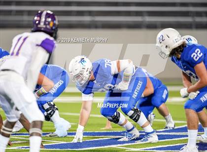 Thumbnail 1 in Everman @ Midlothian photogallery.