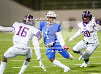 Thumbnail 2 in Everman @ Midlothian photogallery.