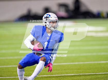 Thumbnail 3 in Everman @ Midlothian photogallery.