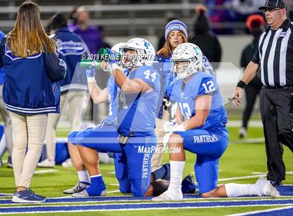 Thumbnail 3 in Everman @ Midlothian photogallery.