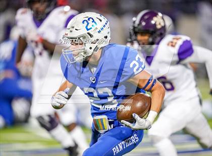 Thumbnail 3 in Everman @ Midlothian photogallery.