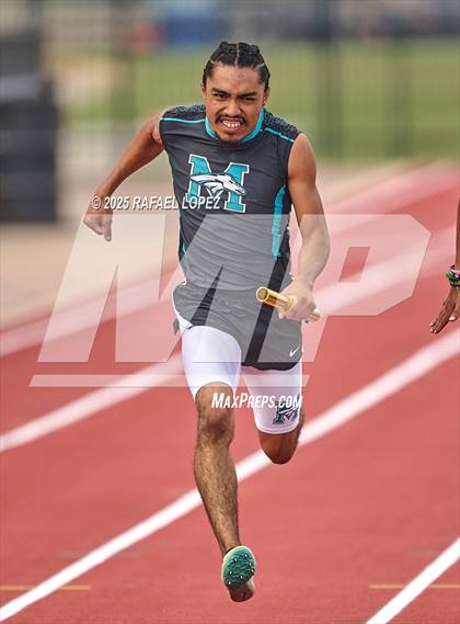 Thumbnail 1 in CCISD Ruben C Jordan Relays (4x100M) photogallery.