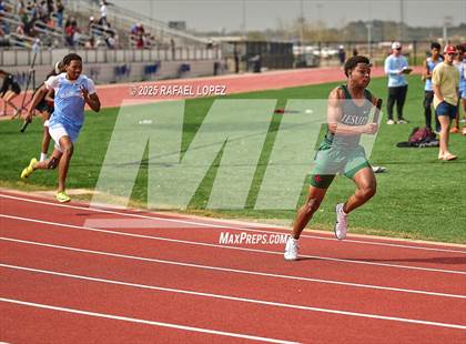 Thumbnail 1 in CCISD Ruben C Jordan Relays (4x100M) photogallery.