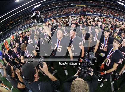 Thumbnail 1 in Calallen vs. Aledo (UIL 5A Division 2 Final) photogallery.