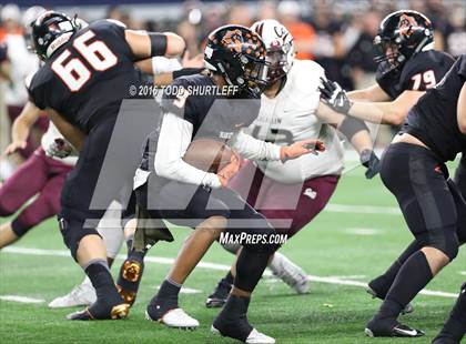 Thumbnail 3 in Calallen vs. Aledo (UIL 5A Division 2 Final) photogallery.