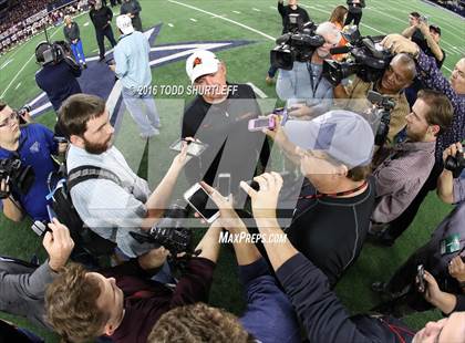 Thumbnail 1 in Calallen vs. Aledo (UIL 5A Division 2 Final) photogallery.