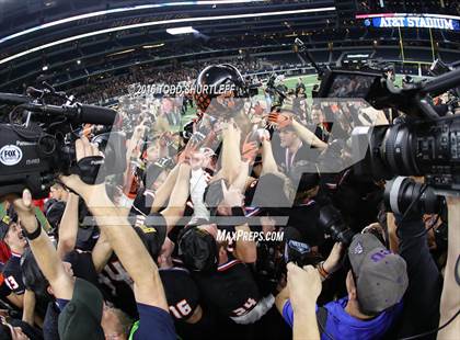 Thumbnail 3 in Calallen vs. Aledo (UIL 5A Division 2 Final) photogallery.