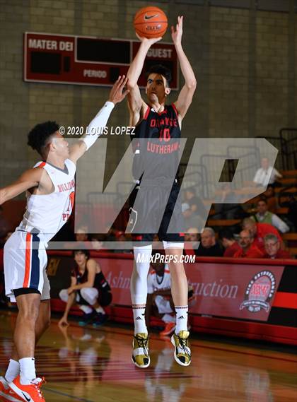 Thumbnail 2 in Rolling Hills Prep vs. Orange Lutheran (Nike Extravaganza) photogallery.