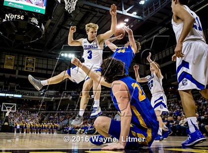 Thumbnail 2 in Newport Central Catholic vs Covington Catholic (Ninth Region Final) photogallery.