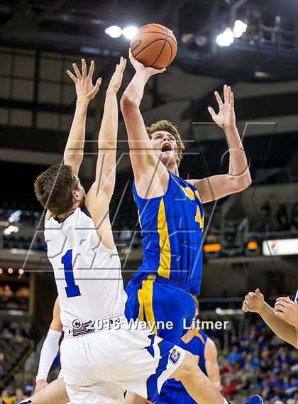 Thumbnail 2 in Newport Central Catholic vs Covington Catholic (Ninth Region Final) photogallery.
