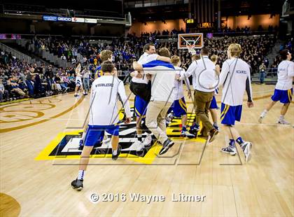 Thumbnail 2 in Newport Central Catholic vs Covington Catholic (Ninth Region Final) photogallery.