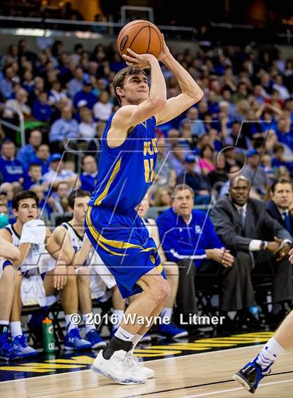 Thumbnail 1 in Newport Central Catholic vs Covington Catholic (Ninth Region Final) photogallery.